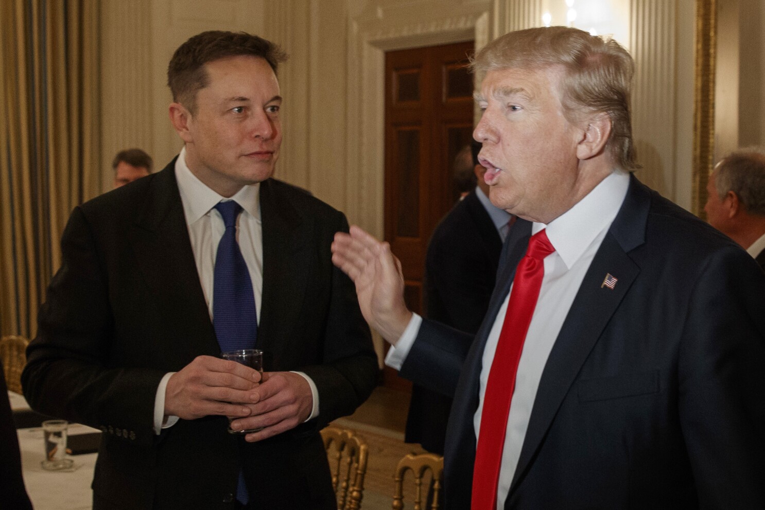 Donald TrumpElon MuskSteve Bannon